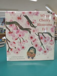 Cover for the picture book 'When Cherry Blossoms Fall'