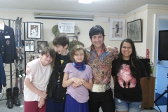 Elvis-and-kids